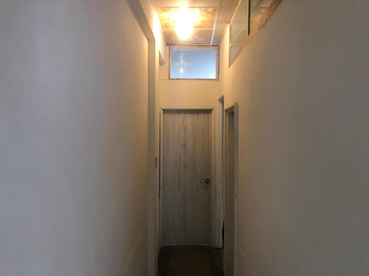 Simple Walk Guest House 小公寓 Tainan Zewnętrze zdjęcie