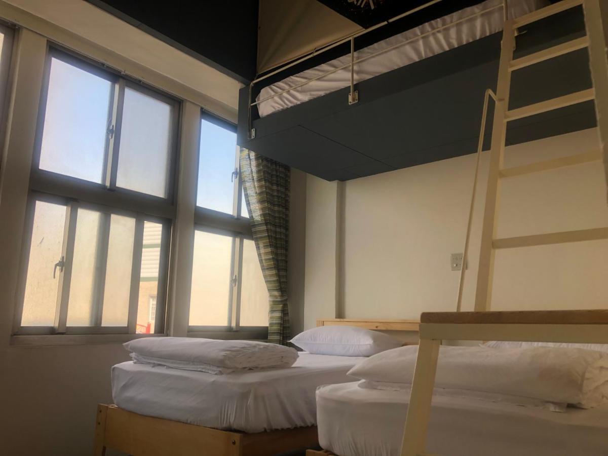 Simple Walk Guest House 小公寓 Tainan Zewnętrze zdjęcie