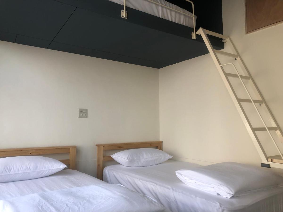 Simple Walk Guest House 小公寓 Tainan Zewnętrze zdjęcie